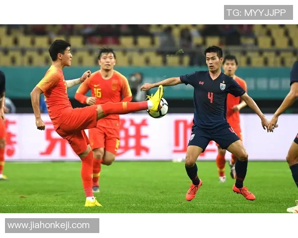 中国足球迎战泰国队期待逆袭展现实力与风采的精彩对决